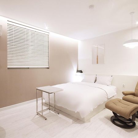 Hotel Yam Yeosu Hakdong Zewnętrze zdjęcie