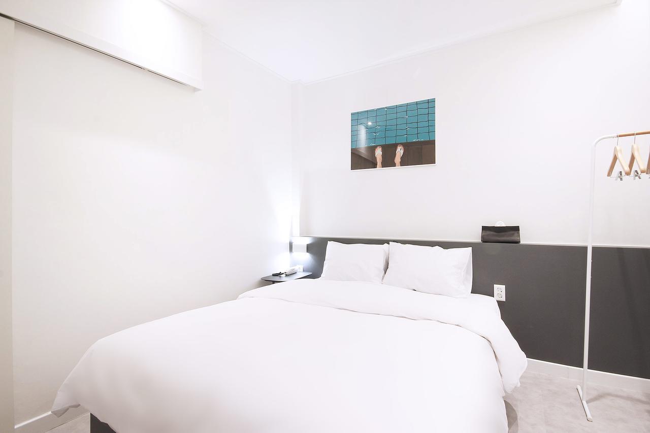 Hotel Yam Yeosu Hakdong Zewnętrze zdjęcie