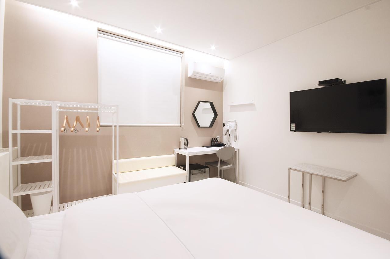 Hotel Yam Yeosu Hakdong Zewnętrze zdjęcie
