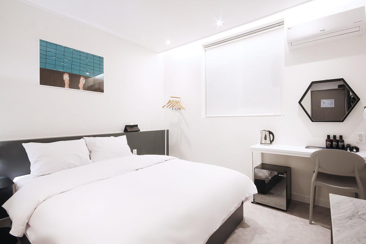 Hotel Yam Yeosu Hakdong Zewnętrze zdjęcie