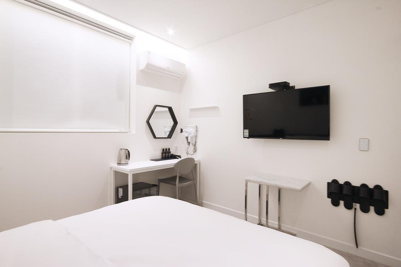 Hotel Yam Yeosu Hakdong Zewnętrze zdjęcie